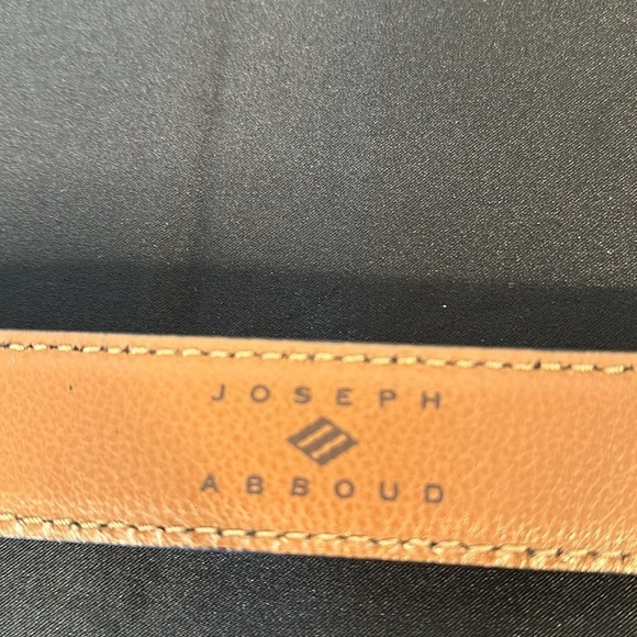 Men’s Joseph Abboud Genuine Leather Made in Italy Brown Belt Size 42 - Picture 4 of 6